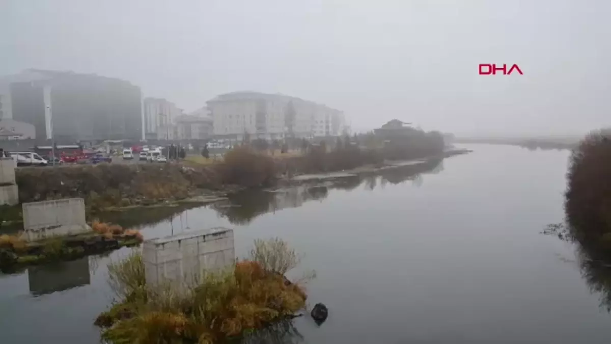 Ardahan’da Yoğun Sis Etkili Oldu